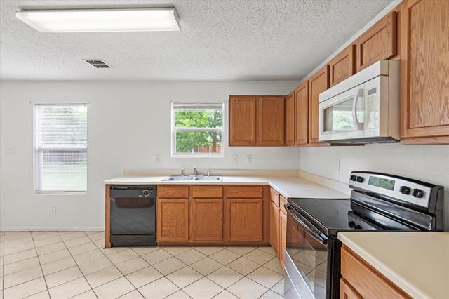 Building Photo - 3316 Westview Dr