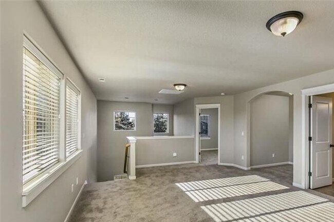 Building Photo - 63086 Dakota Dr