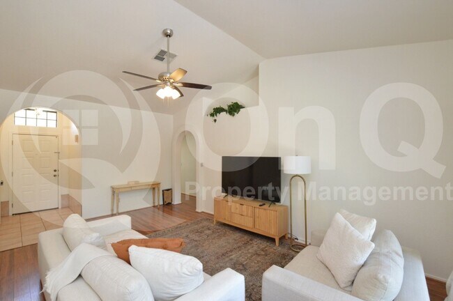 Building Photo - 6609 N 85th Dr