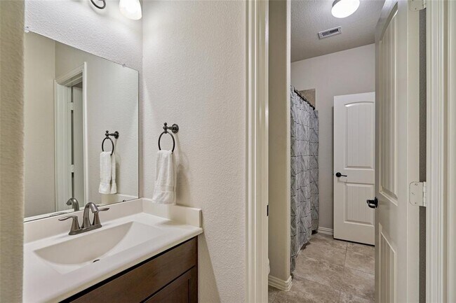 Building Photo - 3523 Hamilton Bend Lane