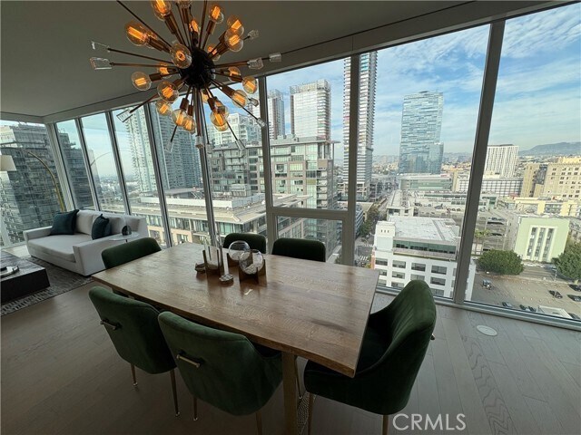 Building Photo - 1050 S Grand Ave