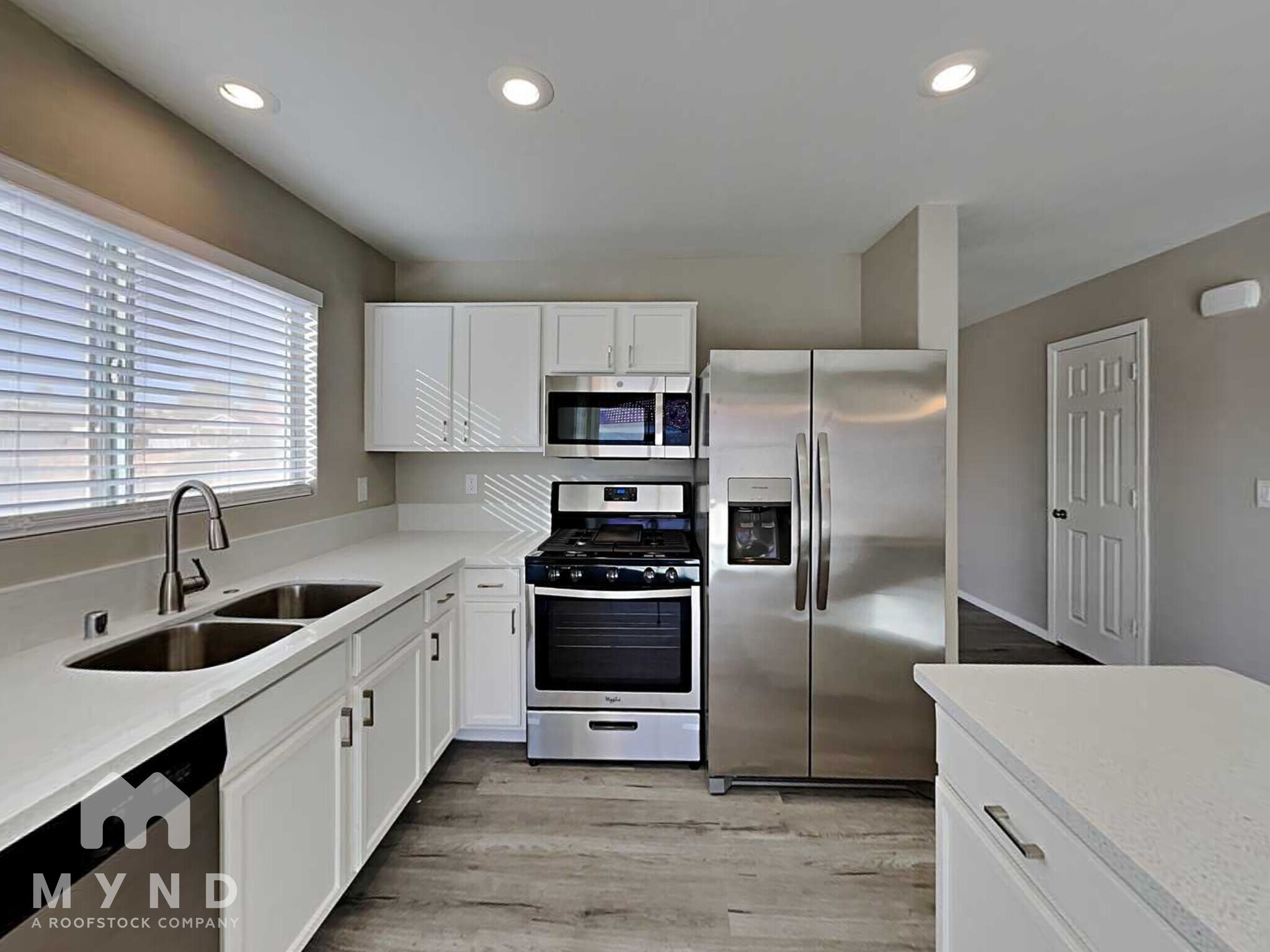 Building Photo - 5910 Hilmont St