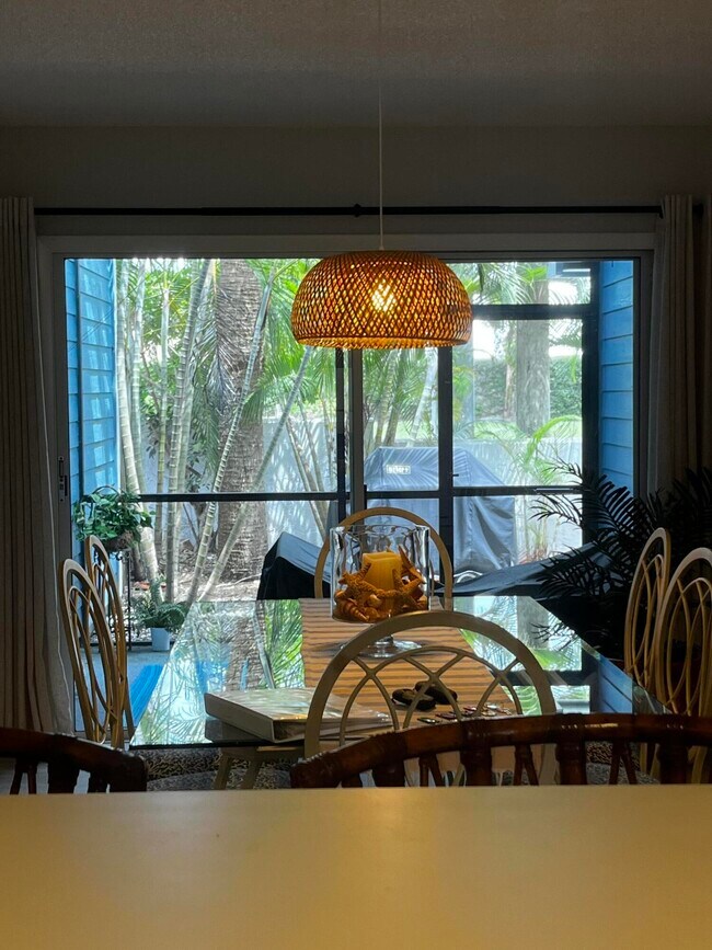 Building Photo - 1407 Ocean Dunes Cir