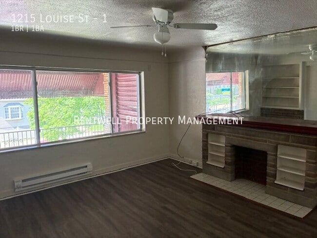 Building Photo - 1215 Louise St