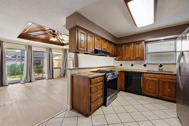 Building Photo - 3217 Laurel Oaks Ct
