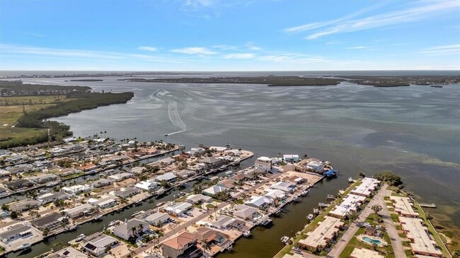 Building Photo - 9819 Hernando Ct