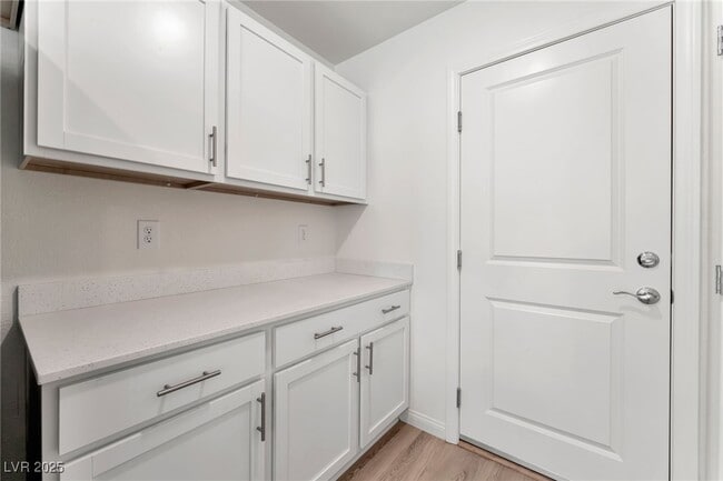 Building Photo - 1409 Brady Bay Pl
