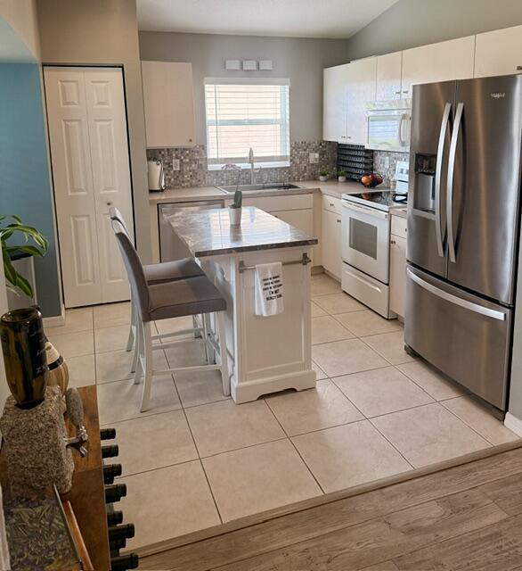 Building Photo - 458 SW Talquin Ln
