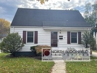 Building Photo - 13661 Kingston St