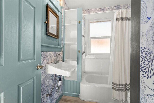 Building Photo - Spacious Tacoma Rental Featuring Large Yard & Entertainer’s Deck