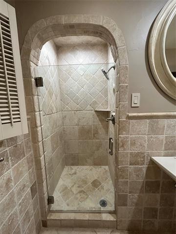 Building Photo - 4106 University Blvd