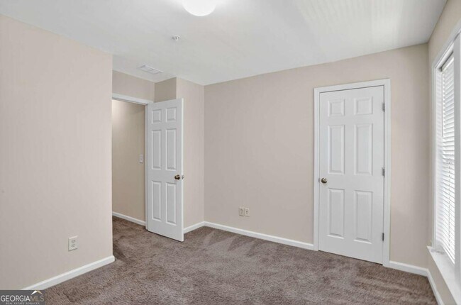 Building Photo - 1386 Bellsmith Dr