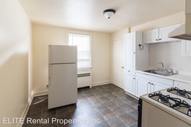 Building Photo - 3 br, 1 bath House - 211 Margate Road