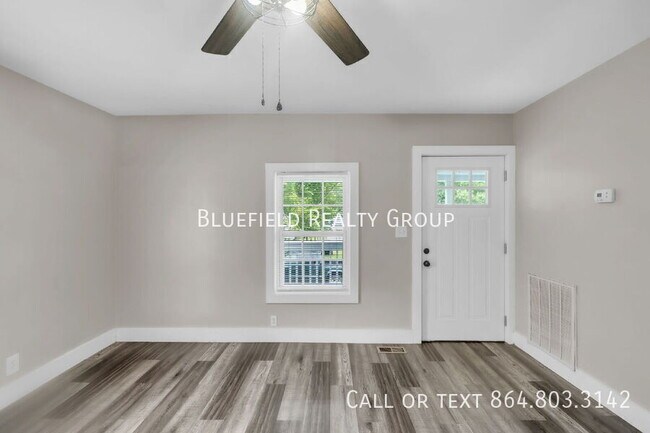 Building Photo - 212 E Bearden St