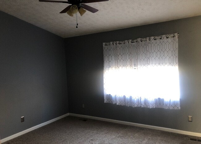 Building Photo - 2BR/ 1.5BA Townhouse in Bearden w/ 1 car garage