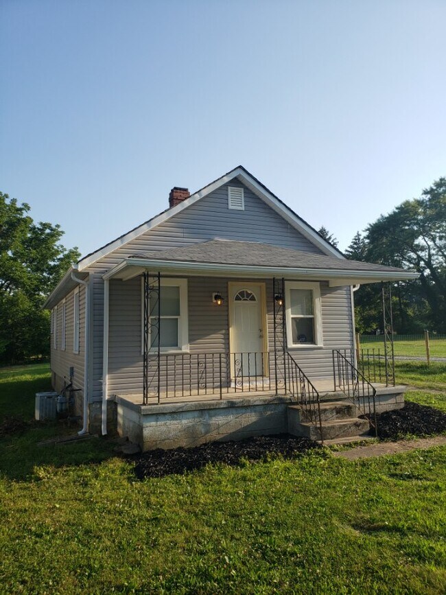 2448 W Fair Ave 2448 W Fair Ave Lancaster OH 43130 Apartment Finder