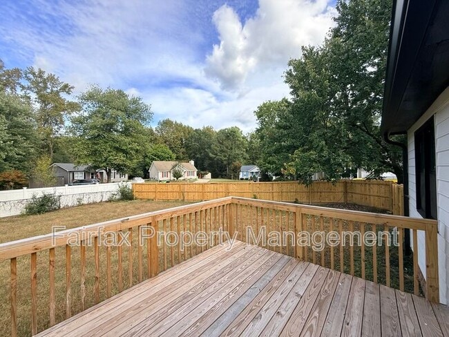 Building Photo - 400 Kelley Meadows Dr