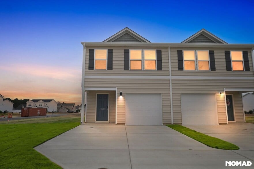 Building Photo - 2401 Brookville Dr