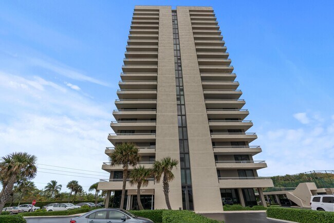 Building Photo - 5550 N Ocean Dr