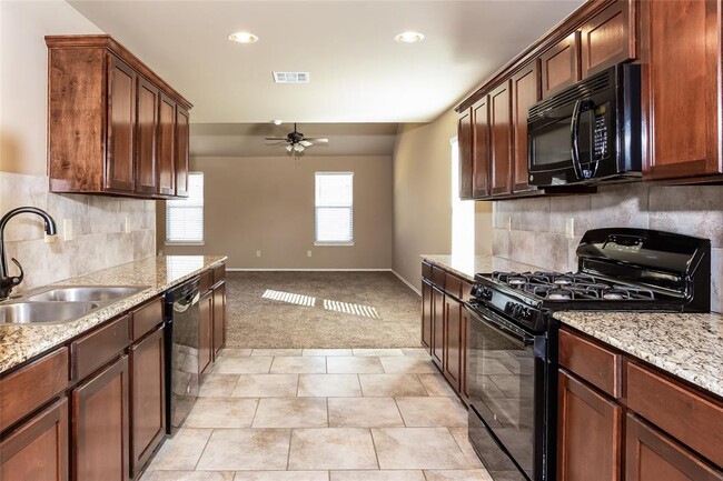 Building Photo - 7412 Comrade Ln