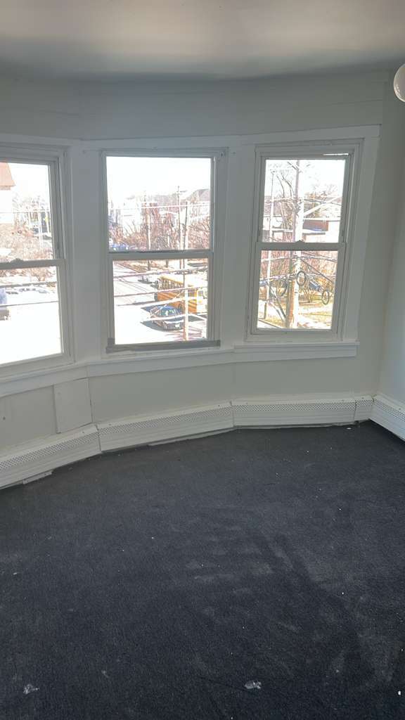 Building Photo - 201 4th St