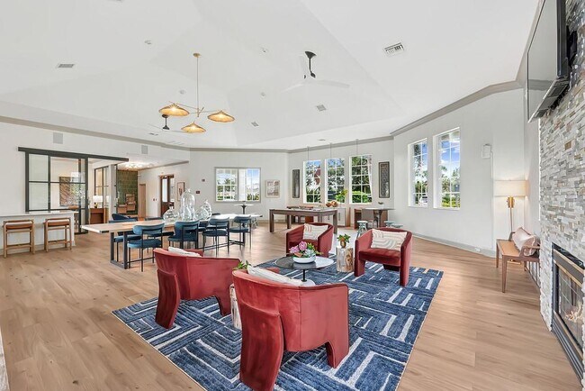 Building Photo - 1000 Marlin Lakes Cir