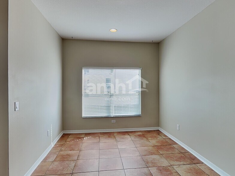 Building Photo - 432 York Dale Dr