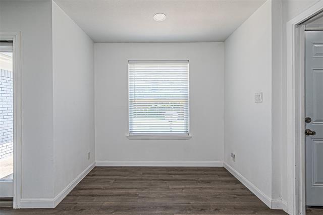 Building Photo - 1805 W Cedar Elm Dr