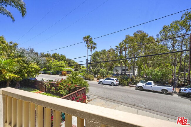Building Photo - 29355 Heathercliff Rd