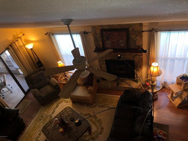 Building Photo - 8179 Crosswind Rd