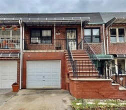 Building Photo - 25-40-40 77th St