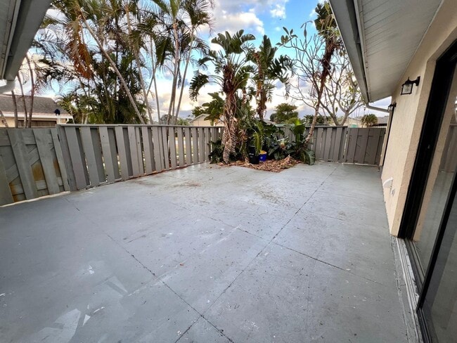 Building Photo - 8113 Ambach Way