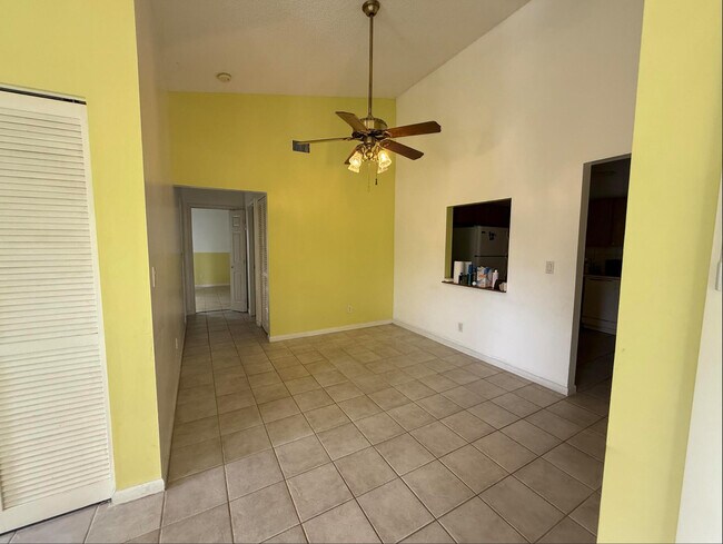 Building Photo - 4255 Willow Pond Cir