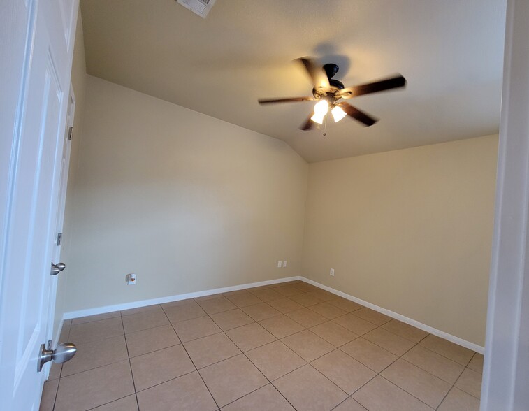 Master Bedroom - 1204 Cavalry Lane