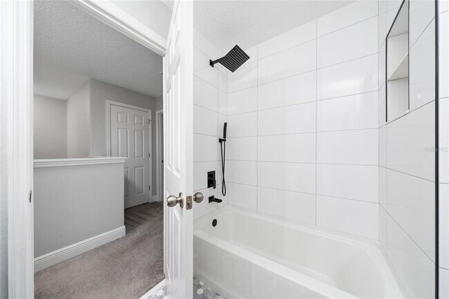 Building Photo - 8387 Lovett Ave