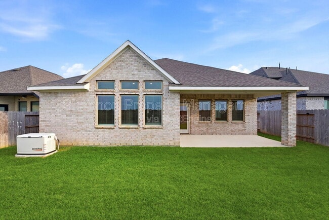 Building Photo - 808 Marisol Bay Dr