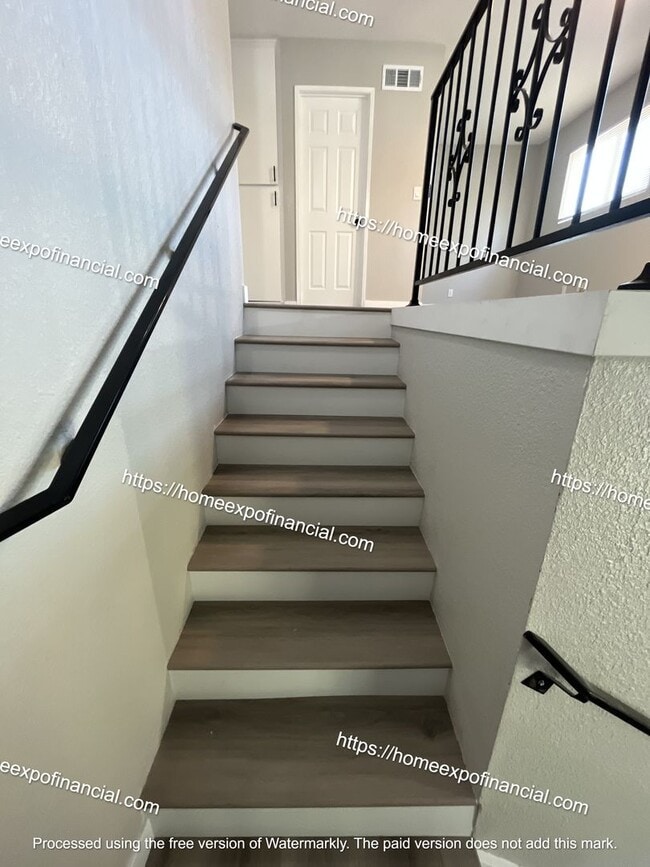 Building Photo - Nice Home For Rent