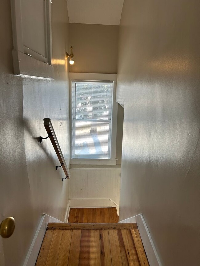 Building Photo - Spacious 2-Bedroom with 2-Car Garage- All the Perks, One Price! Convenient Midtown Location!! 1/2...