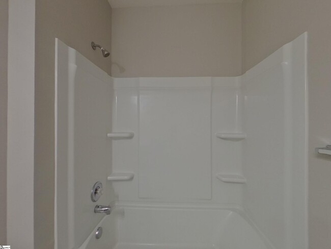 Building Photo - 312 New Spring Ln