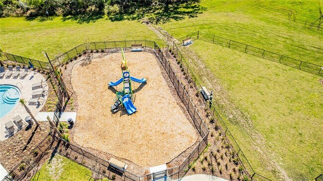 Building Photo - 4743 Yellow Elder Wy