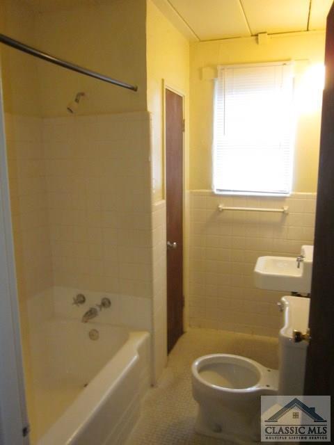 Building Photo - 495 S Milledge Ave