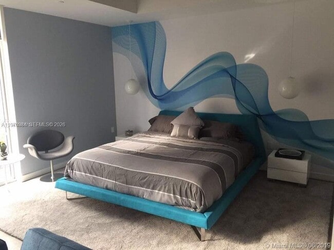 Building Photo - 151 SE 1st St