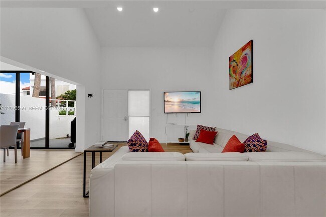 Building Photo - 20903 Leeward Ct