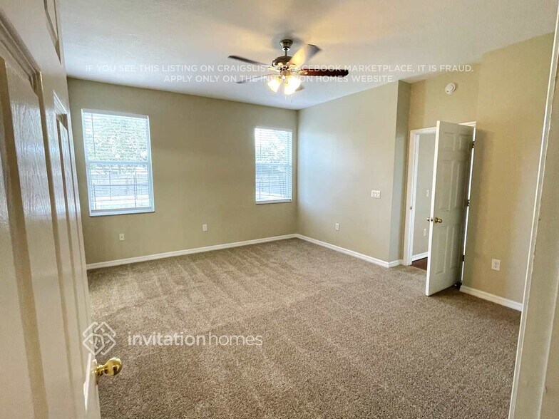 Building Photo - 506 Woodford Dr