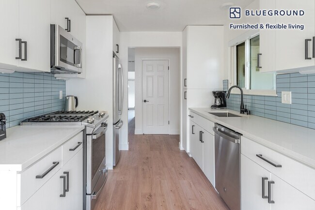 Building Photo - 20200 Lucille Ave