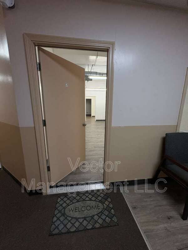 Building Photo - 1158 Dixwell Ave