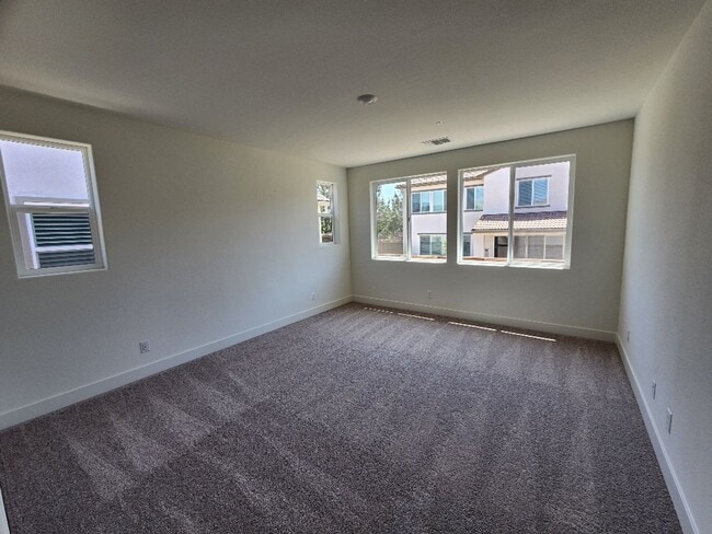 Building Photo - Introducing Your New Dream Home