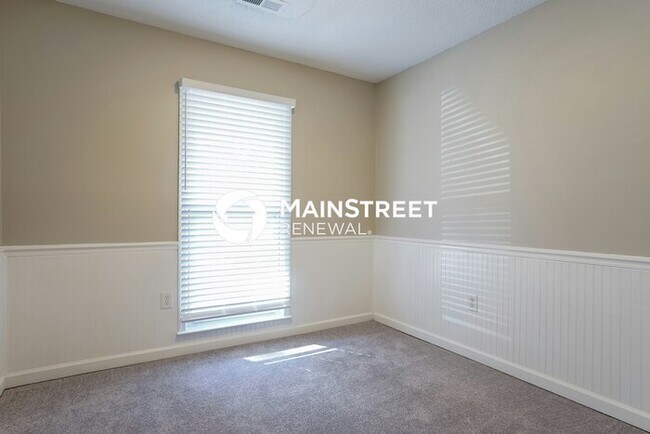 Building Photo - 3 Bedroom Pet-Friendly Home in Raleigh, NC...
