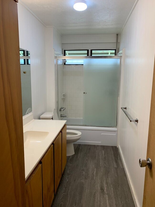 Building Photo - 1179 Ala Hinano Pl