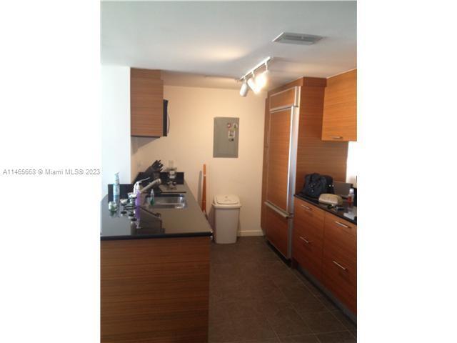 Building Photo - 50 Biscayne Blvd